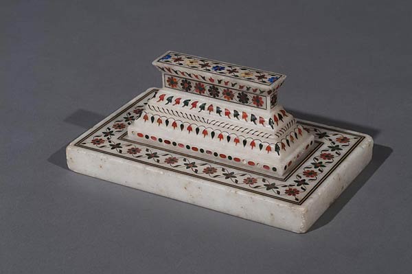 Cenotaphs, Anonymous Agra Craftsman, Pietra Dura, Circa 1850, Marble, 22 x 13 x 9 cms