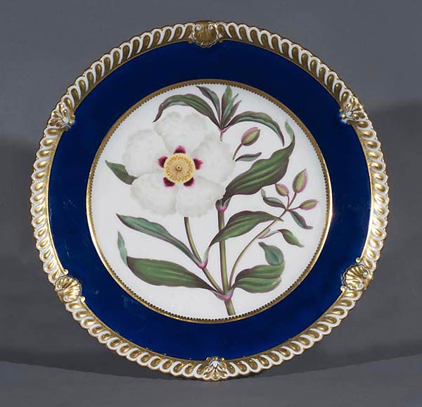 Chamberlains Worcester Dessert Plate, from a service made in 1815 - 1820, Hand-painted, Soft paste porcelain